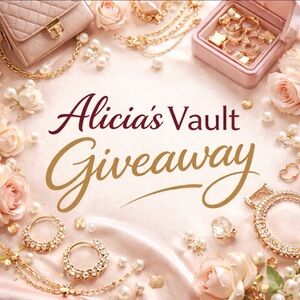Alicia’svault Giveaway Time!! Enter for a chance to win a great free prize!💥🥳